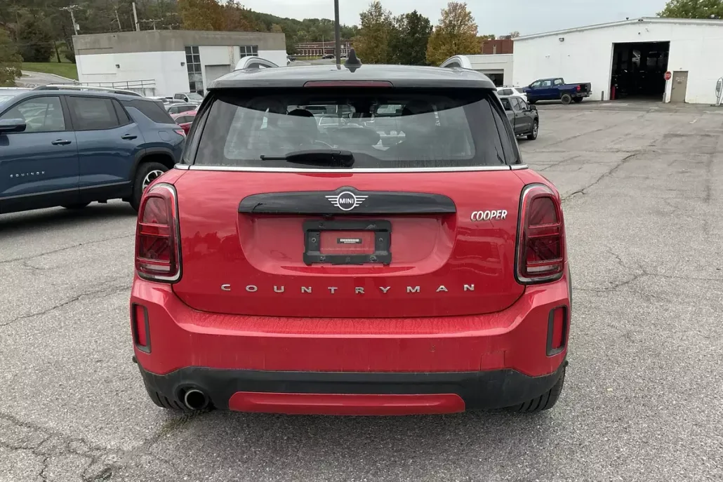 2022 Mini Countryman Oxford Edition photo 1