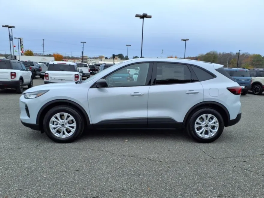 2025 Ford Escape Active photo 1