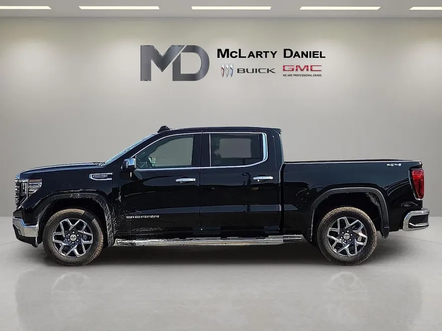 2026 Gmc Sierra 1500 SLT photo 1