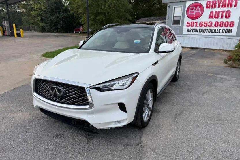 2019 Infiniti QX50 Luxe photo 1