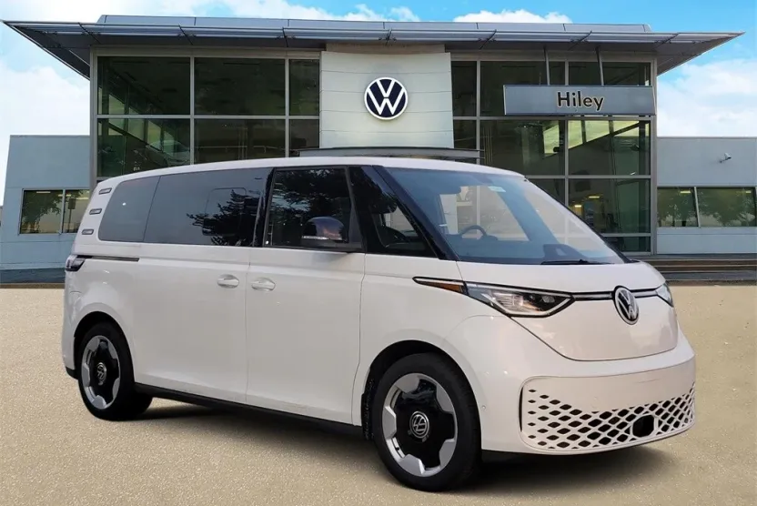 2025 Volkswagen ID. Buzz Pro S photo 1
