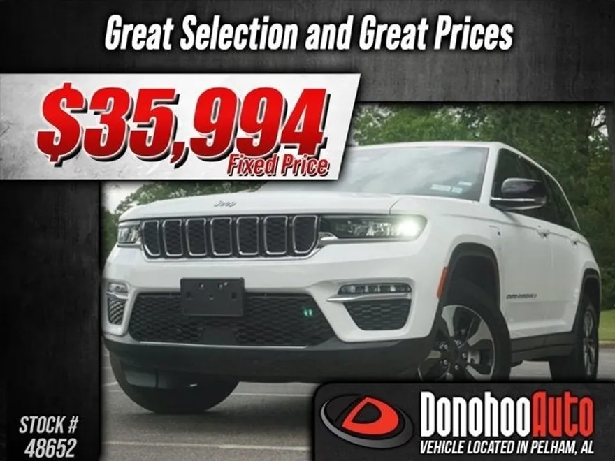 2023 Jeep Cherokee 4xe photo 1