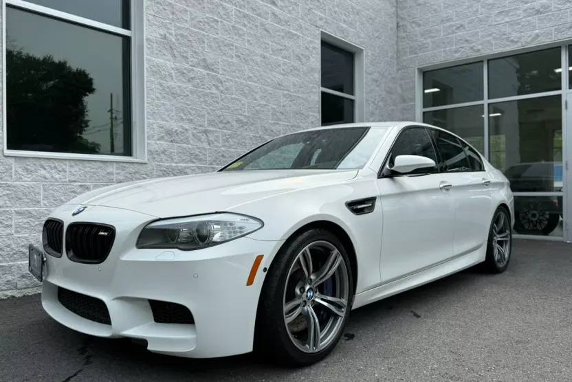 2013 Bmw M5 5 Sedan photo 1