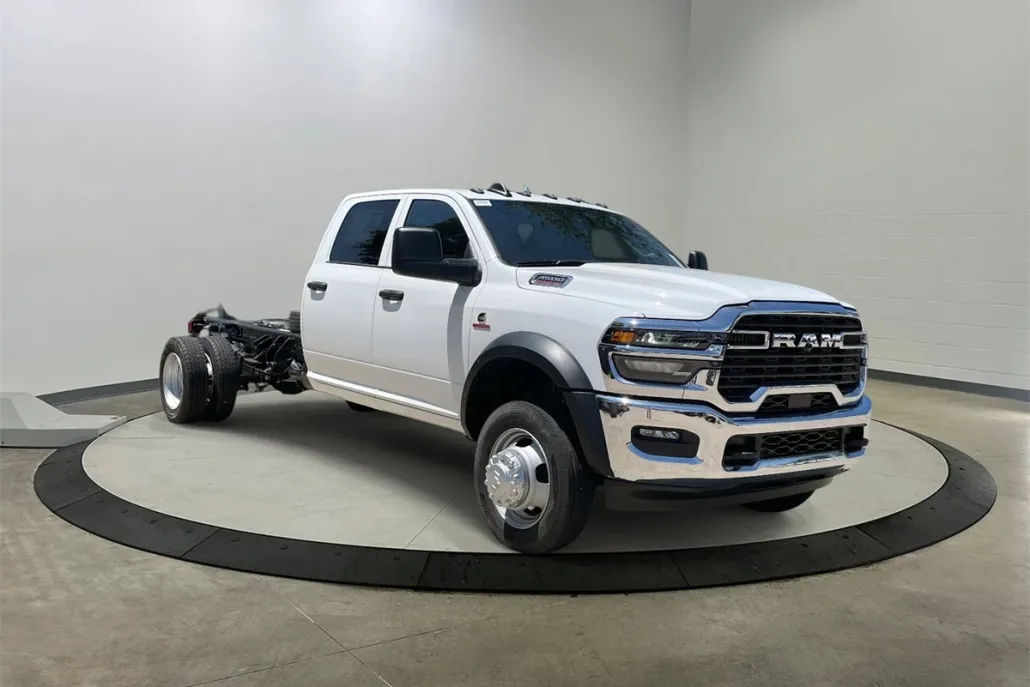 2025 Ram 4500 Tradesman photo 1