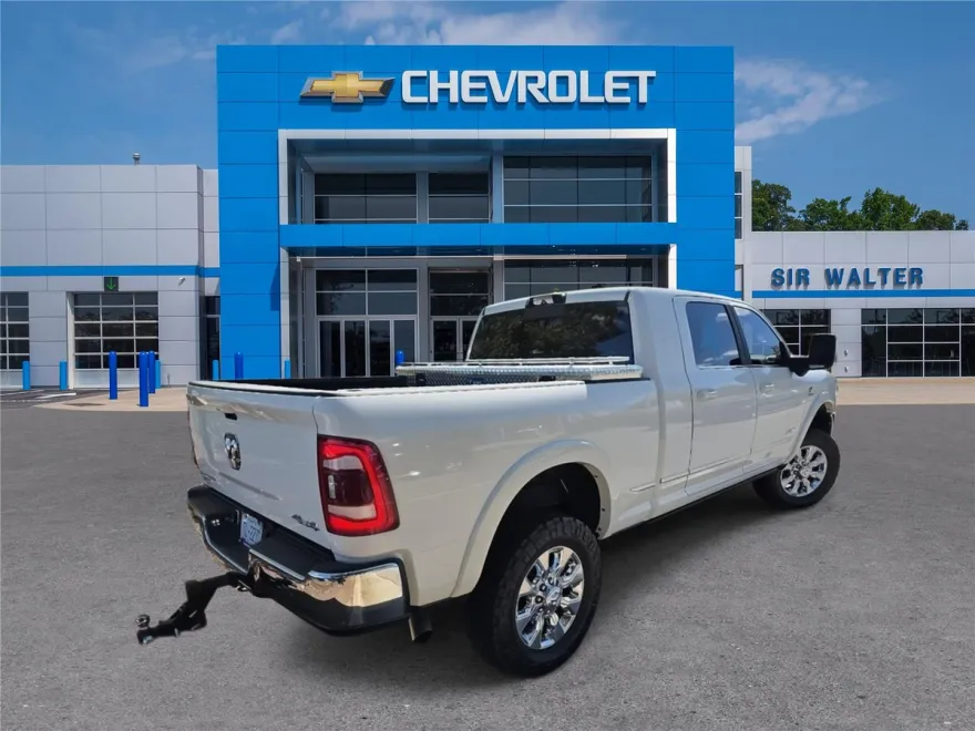 2024 Ram 2500 Limited photo 1