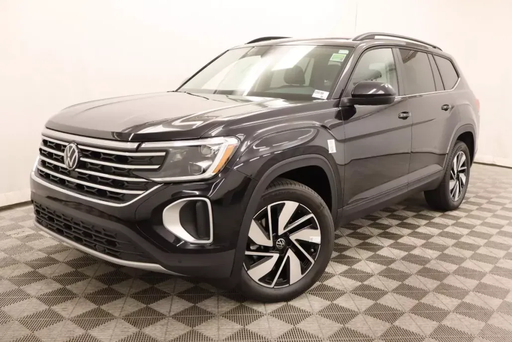 2026 Volkswagen Atlas SE Technology photo 1