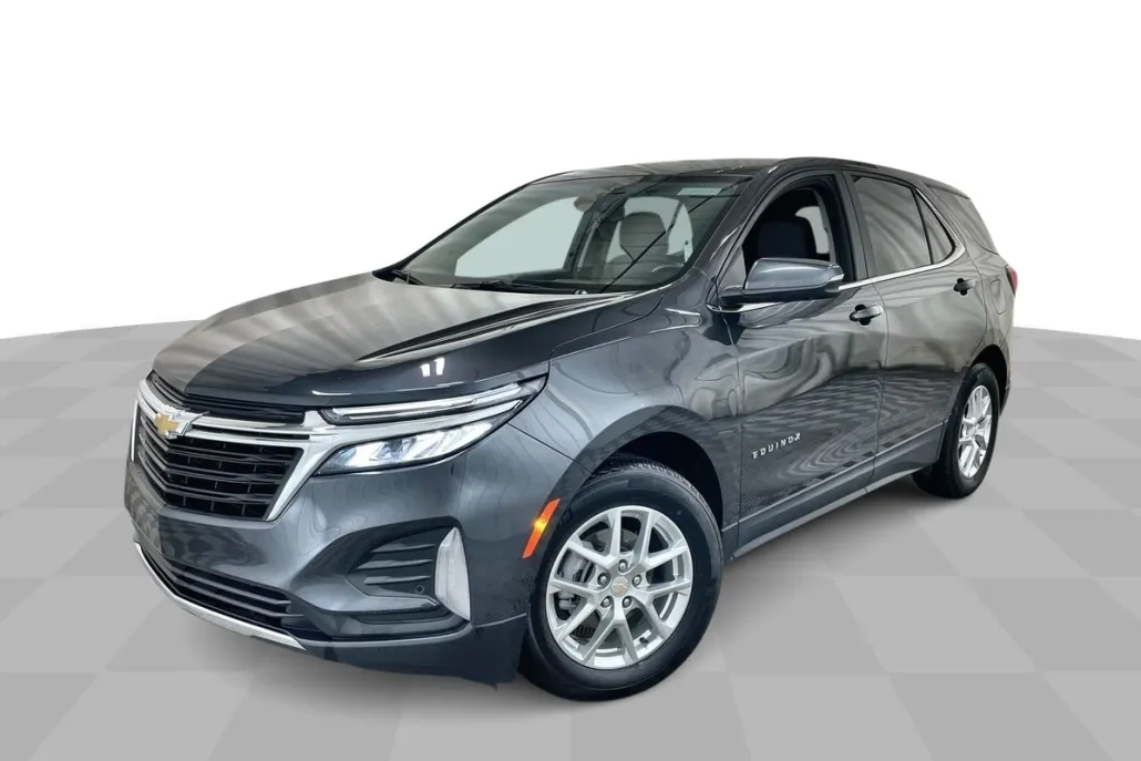 2022 Chevrolet Equinox LT photo 1