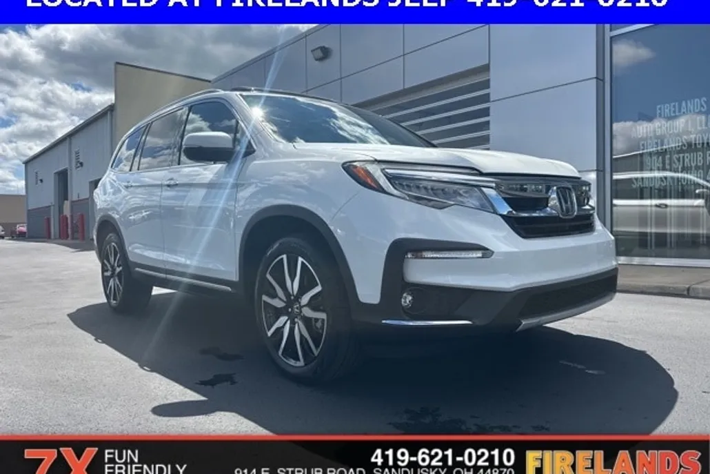 2021 Honda Pilot Touring photo 1