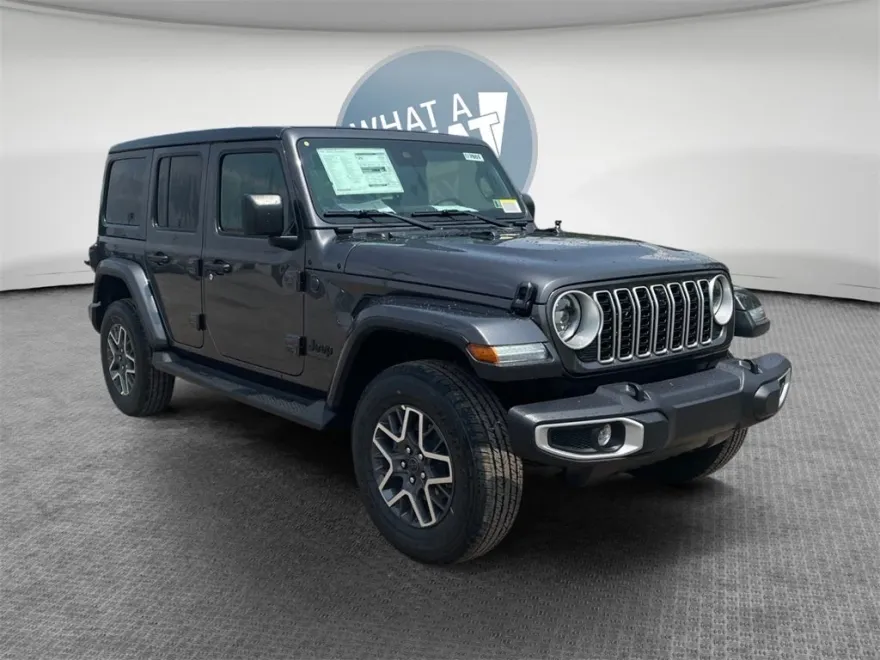 2025 Jeep Wrangler Sahara photo 1