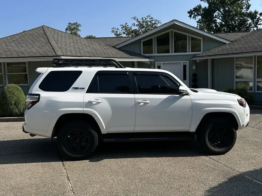 2023 Toyota 4Runner TRD Pro photo 1