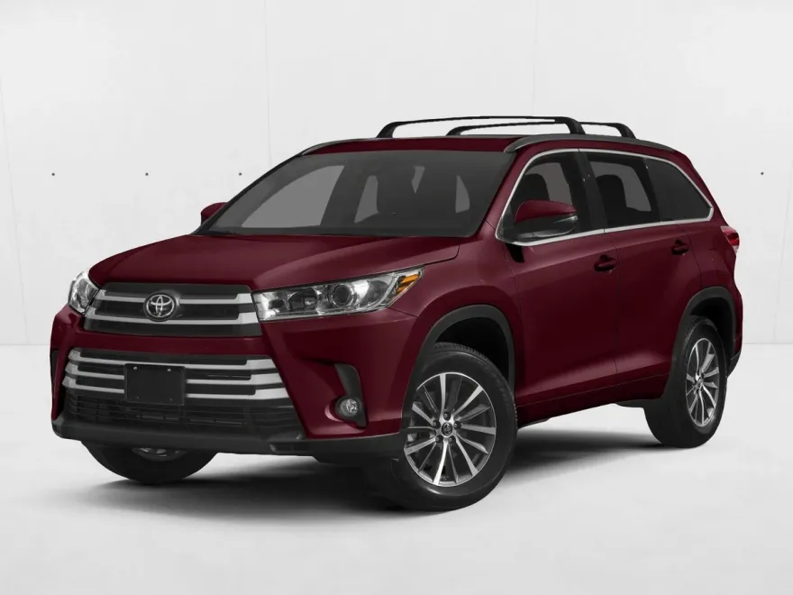 2019 Toyota Highlander XLE photo 1