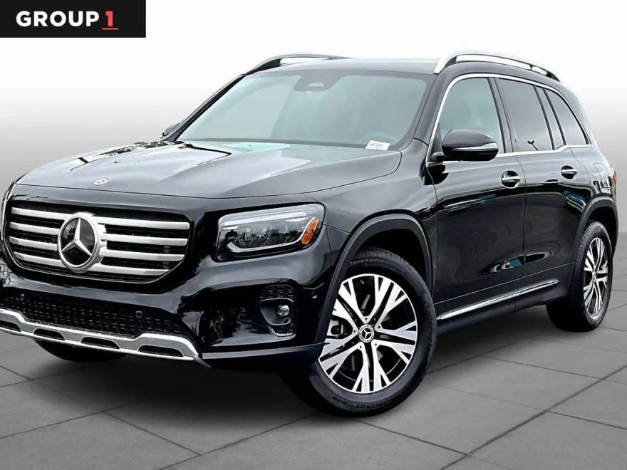 2025 Mercedes Benz GLB 250 photo 1