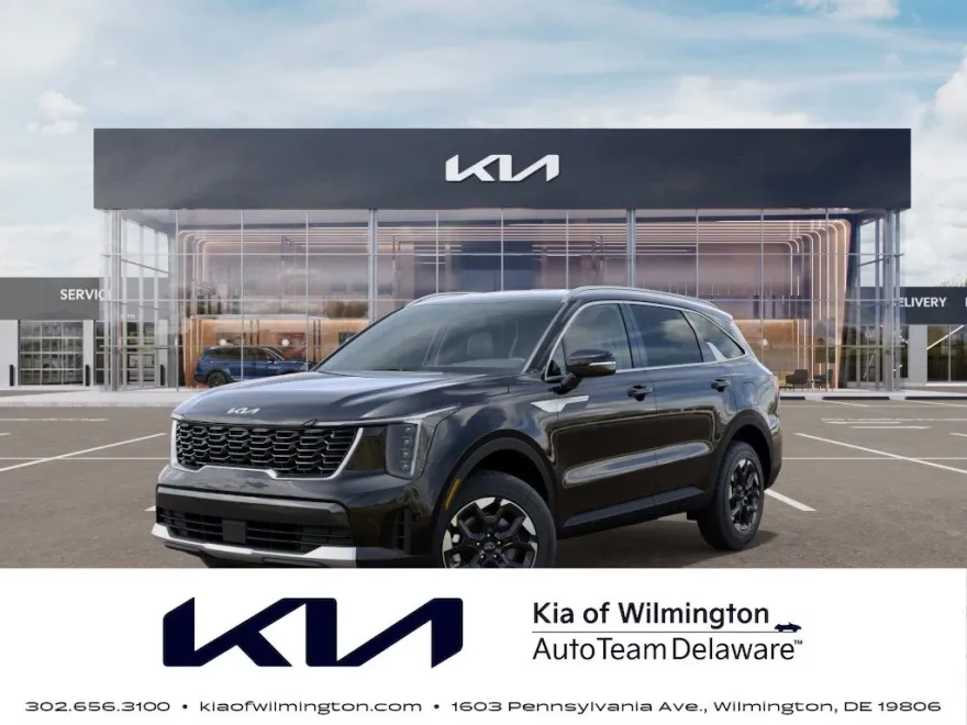 2025 Kia Sorento S photo 1