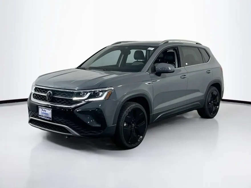 2023 Volkswagen Taos SEL photo 1