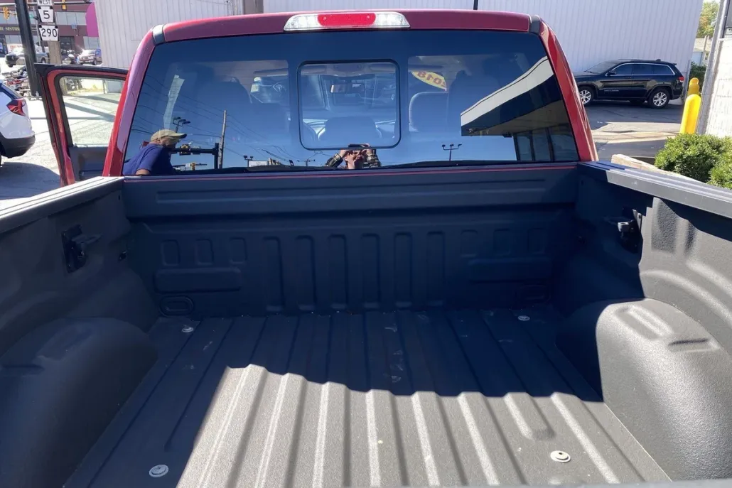 2018 Ford F-150 Lariat photo 1