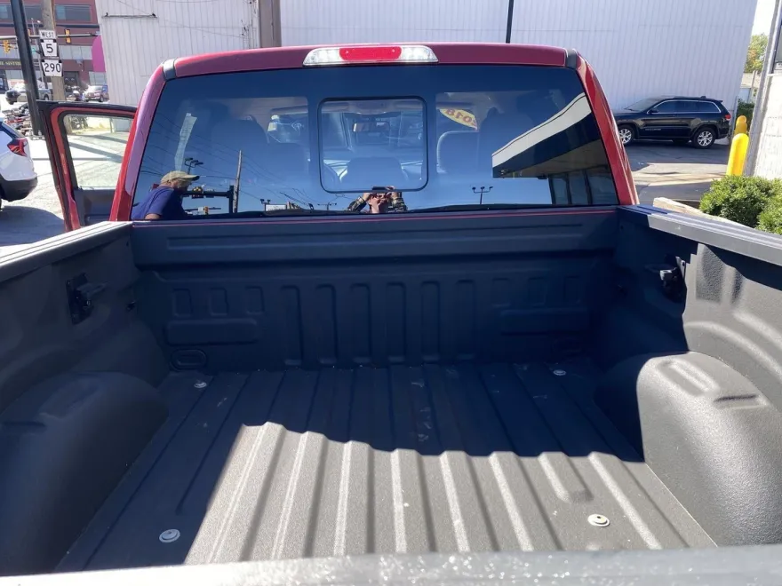 2018 Ford F-150 Lariat photo 1
