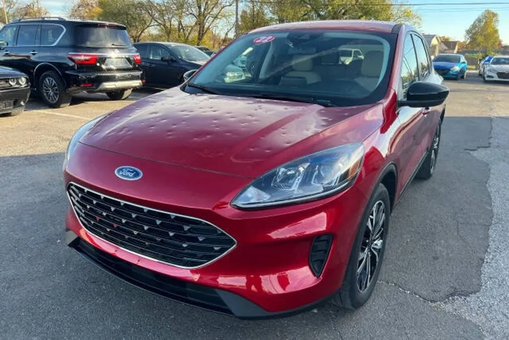2022 Ford Escape SE photo 1