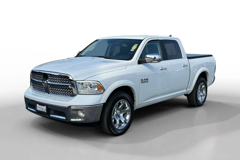 2017 Ram 1500 Laramie photo 1