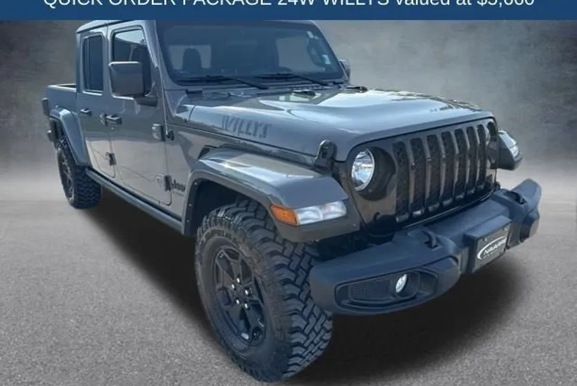2021 Jeep Gladiator Willys photo 1
