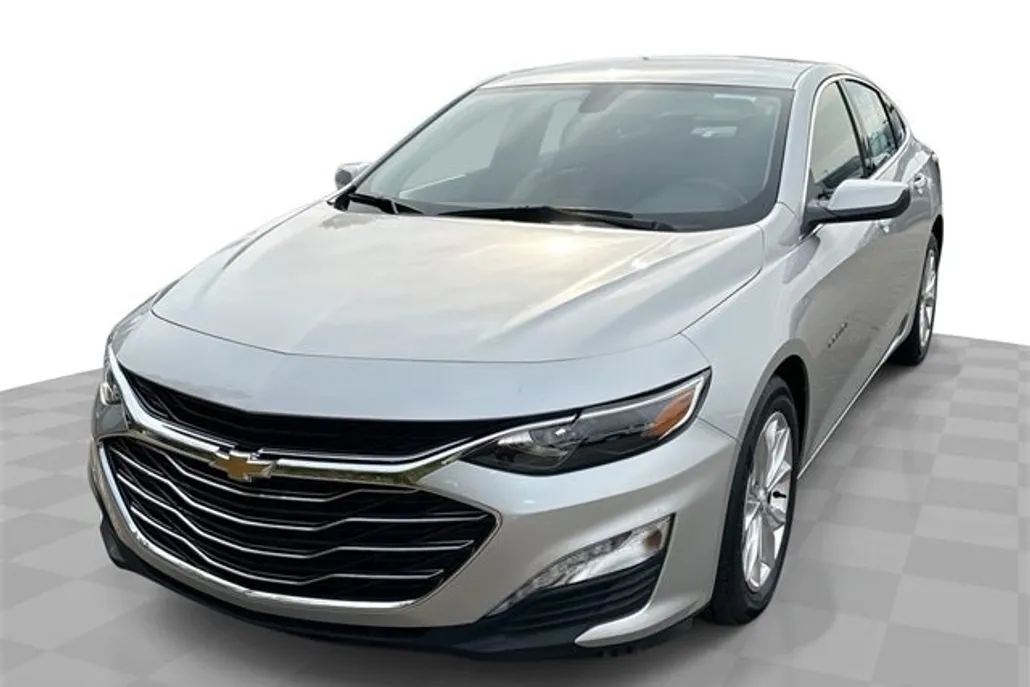 2022 Chevrolet Malibu 1LT photo 1