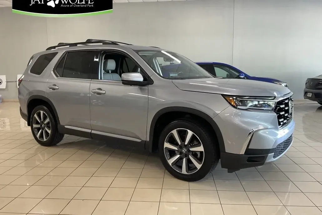 2023 Honda Pilot Elite photo 1
