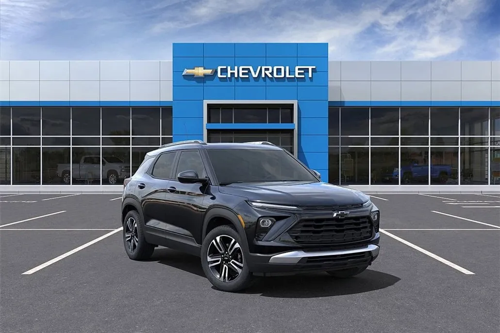2025 Chevrolet Trailblazer LT photo 1