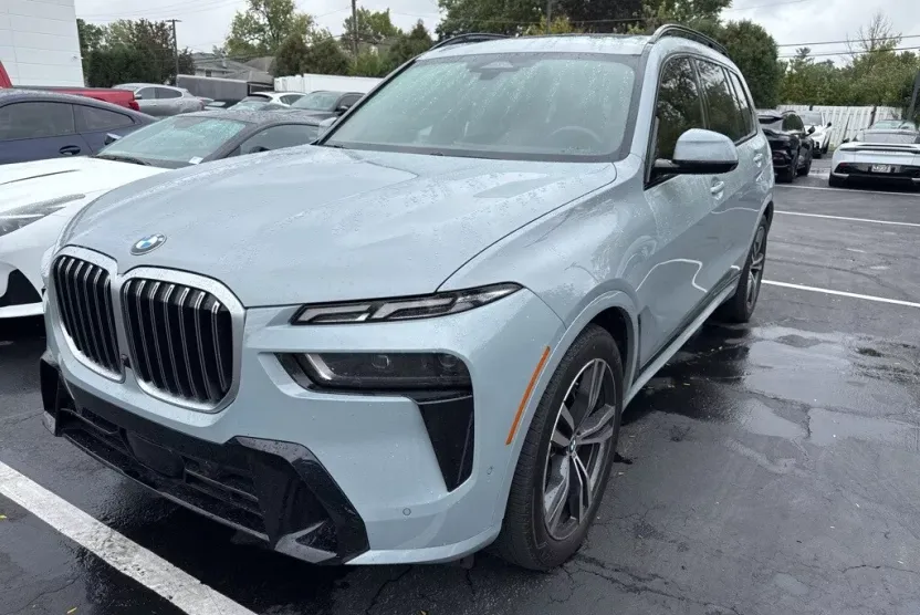 2023 Bmw X7 xDrive40i photo 1