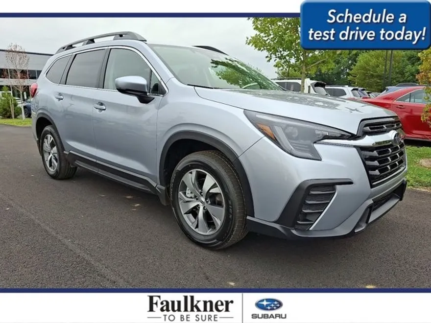 2025 Subaru Ascent Premium photo 1