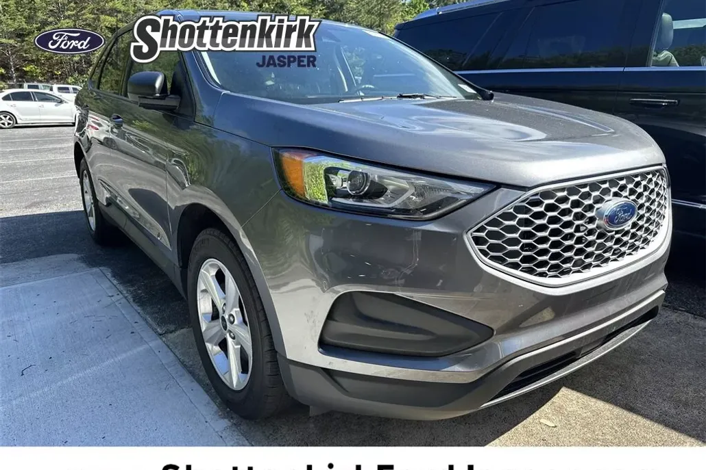 2024 Ford Edge SE photo 1