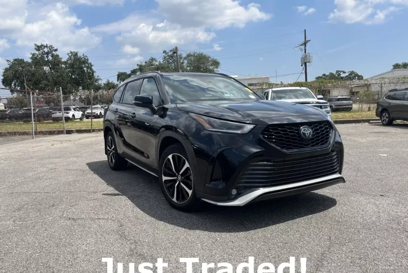 2022 Toyota Highlander XSE photo 1