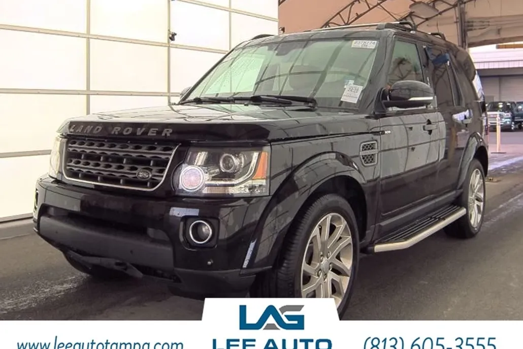 2016 Land Rover LR4 HSE photo 1