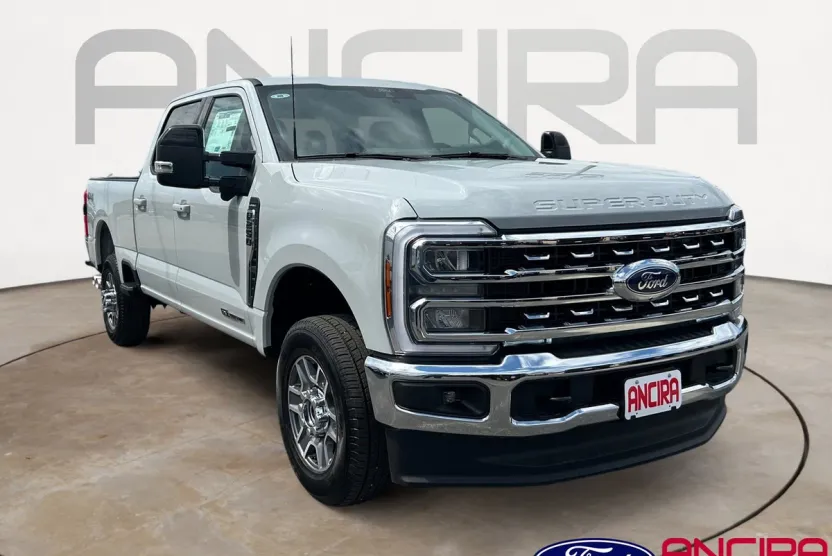 2026 Ford F-250 Lariat photo 1