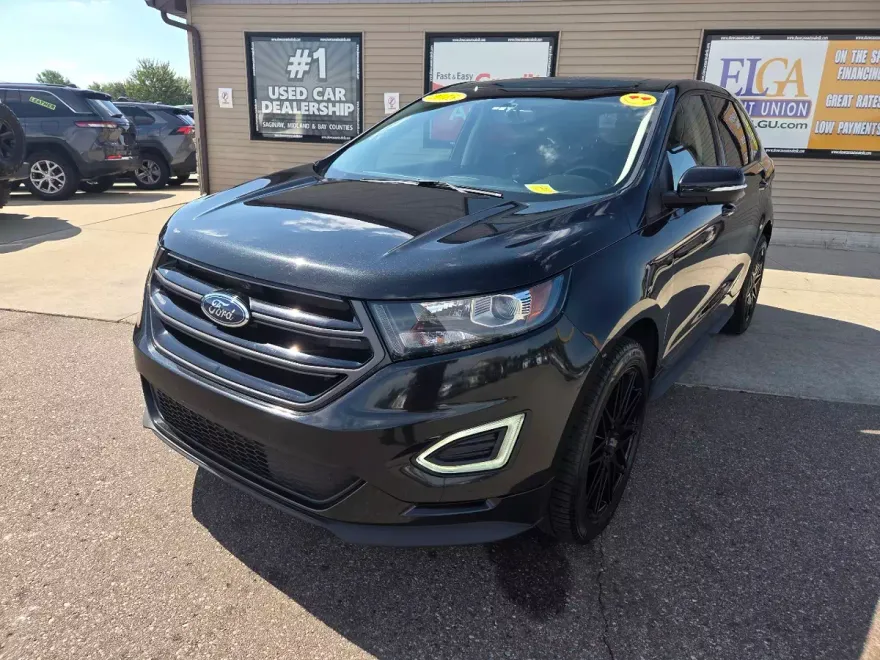 2015 Ford Edge Sport photo 1