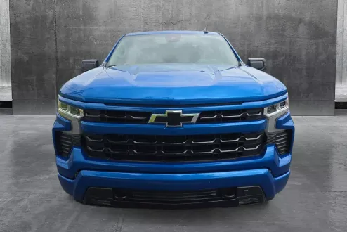 2023 Chevrolet Silverado 1500 RST photo 2