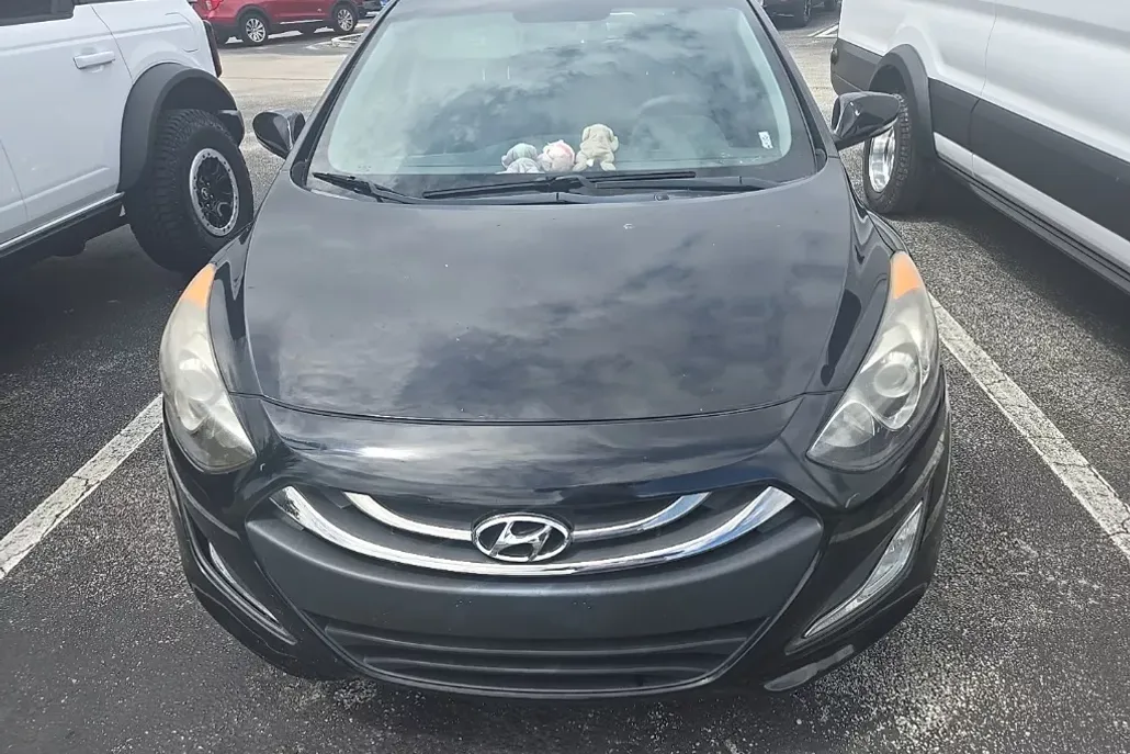 2013 Hyundai Elantra GT Base photo 1