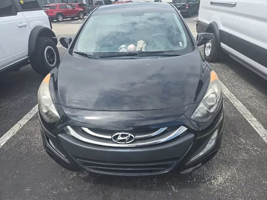 2013 Hyundai Elantra GT Base photo 1