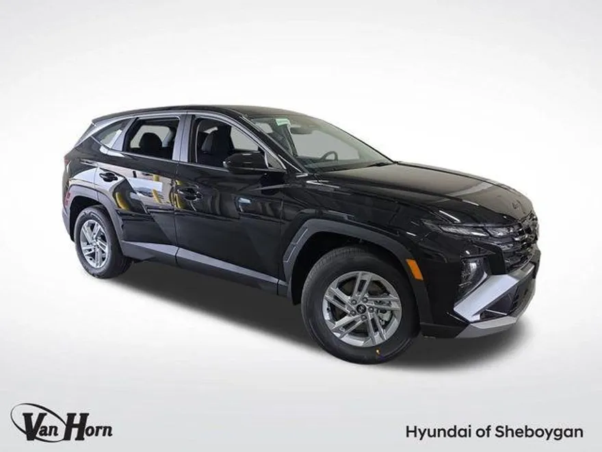 2026 Hyundai Tucson SE photo 1