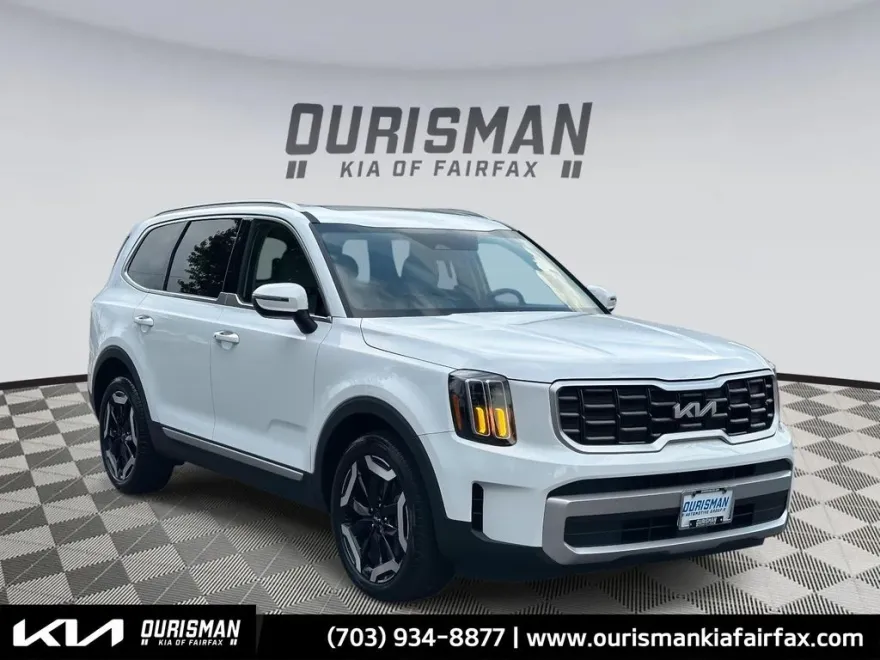 2024 Kia Telluride S photo 1