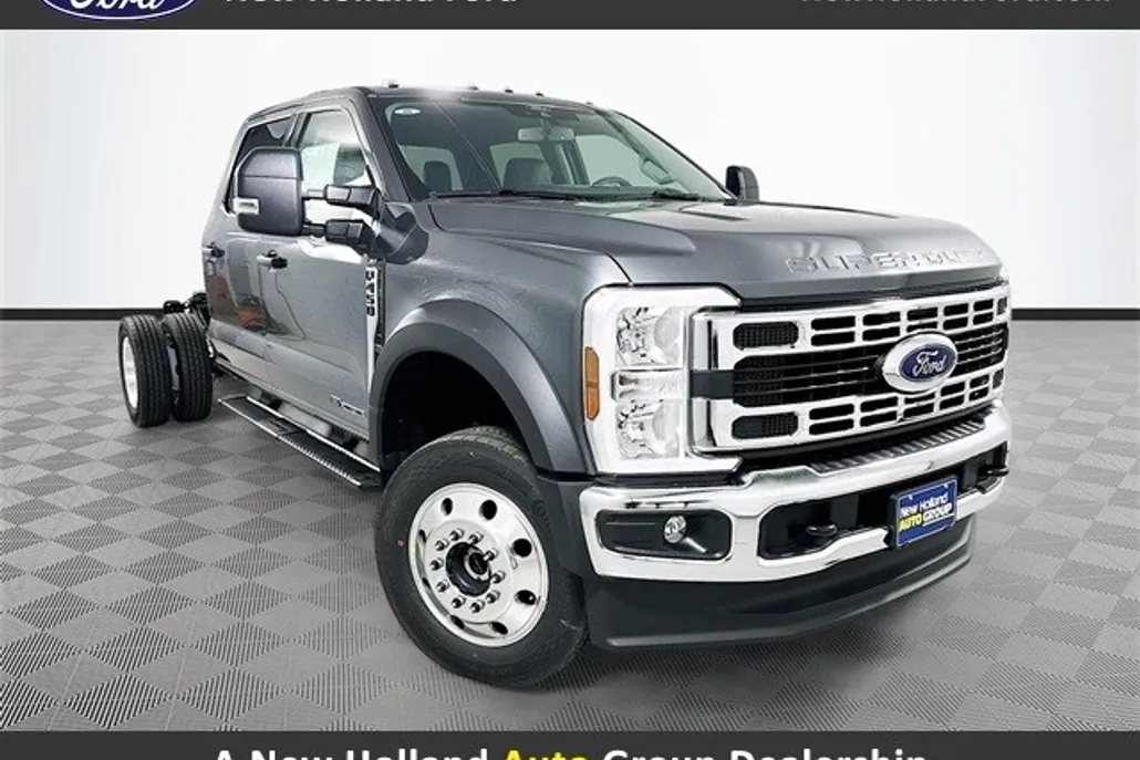 2026 Ford F-450 XLT photo 1