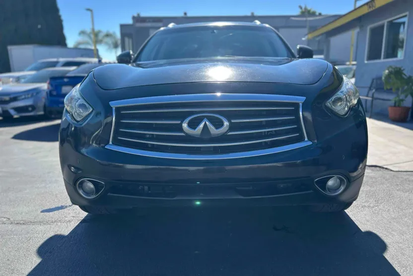 2013 Infiniti FX37 photo 1