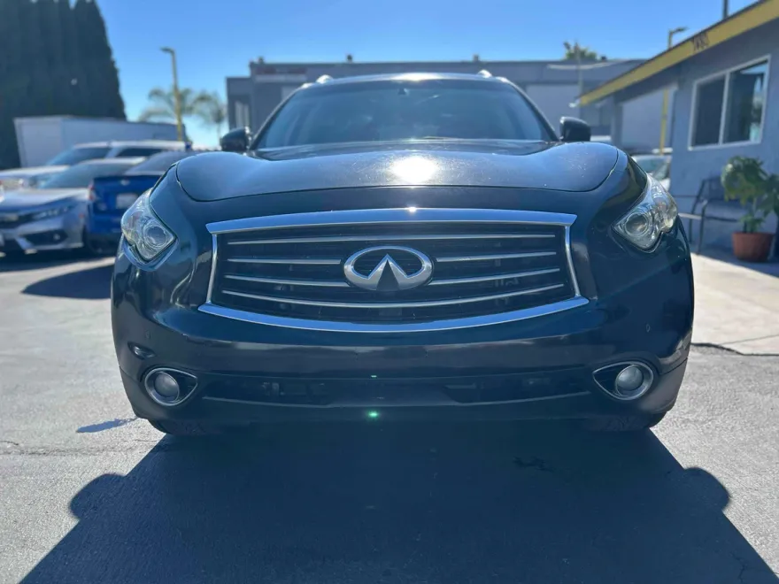 2013 Infiniti FX37 photo 1