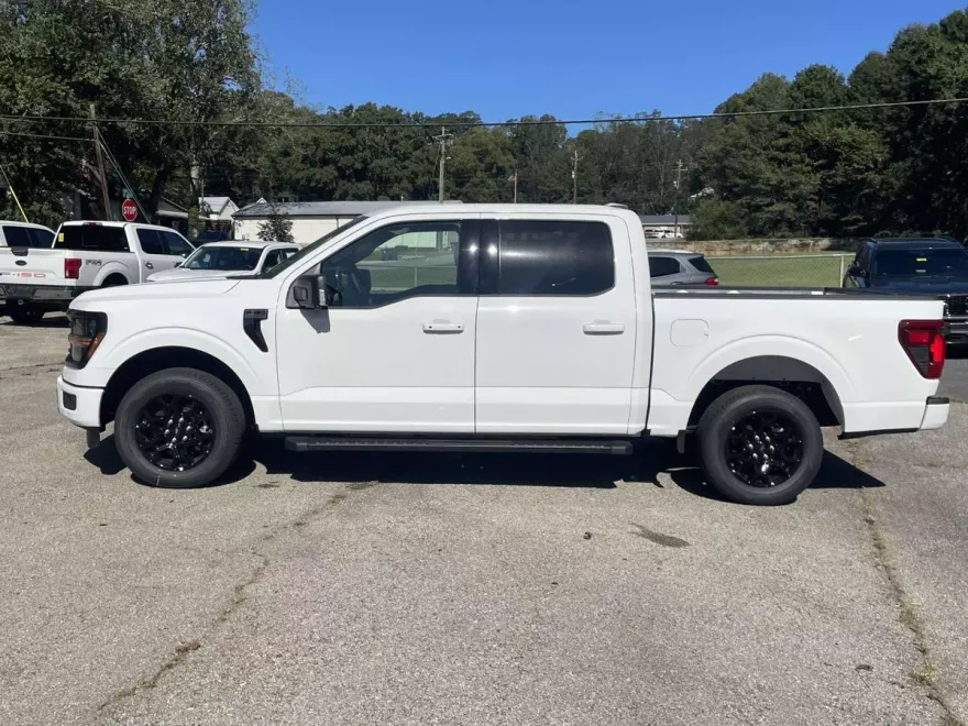 2025 Ford F-150 XLT photo 1