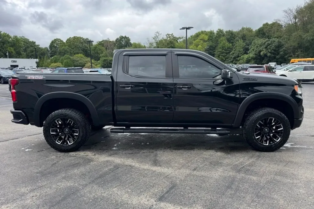 2023 Chevrolet Silverado 1500 LT Trail Boss photo 1