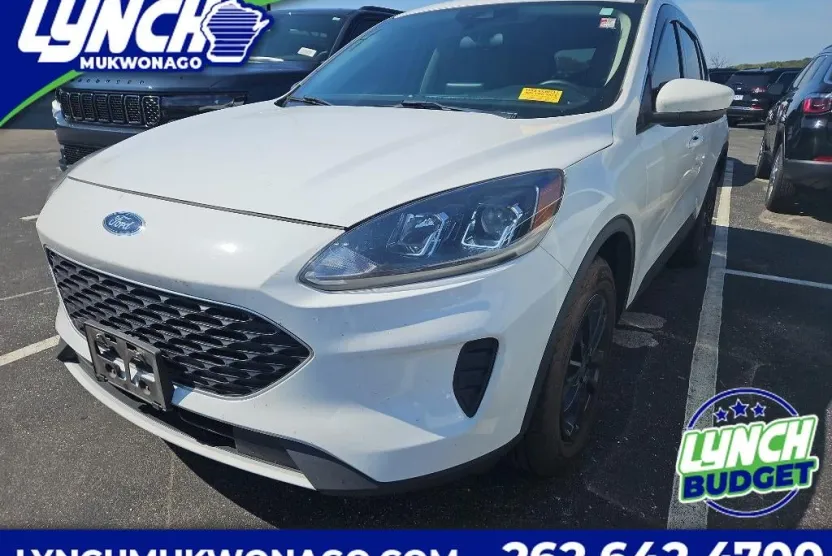 2020 Ford Escape SE photo 1