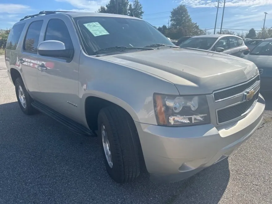 2013 Chevrolet Tahoe LT photo 1