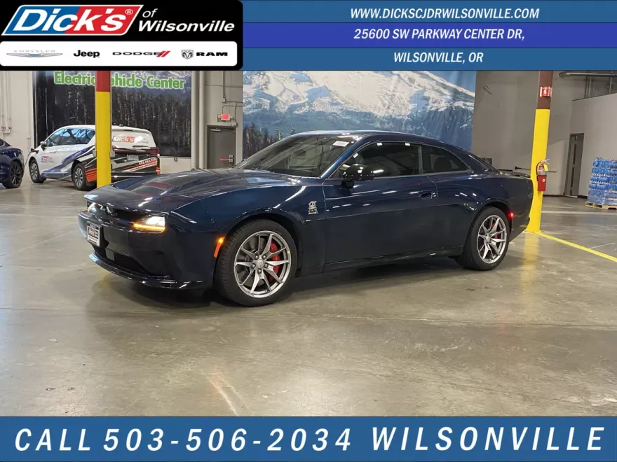 2025 Dodge Charger Daytona Scat Pack AWD photo 1