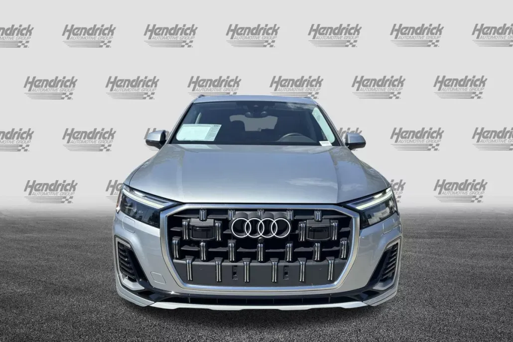 2025 Audi Q7 55 Premium Plus photo 1