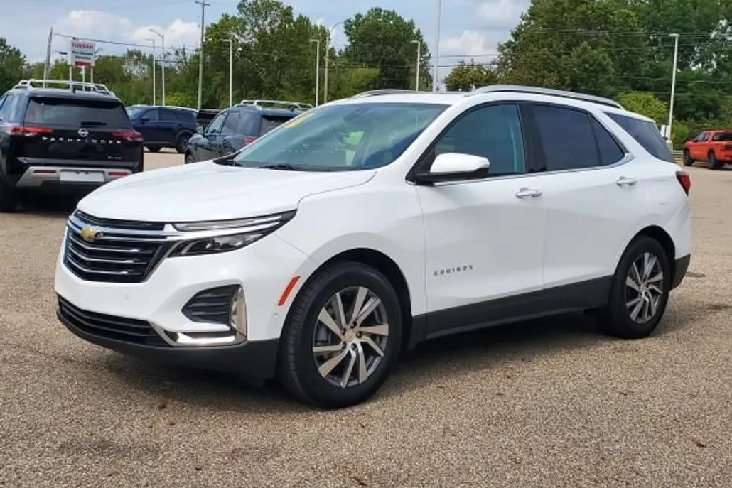 2022 Chevrolet Equinox Premier photo 1