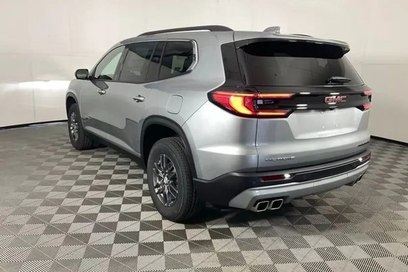 2025 Gmc Acadia Elevation photo 1