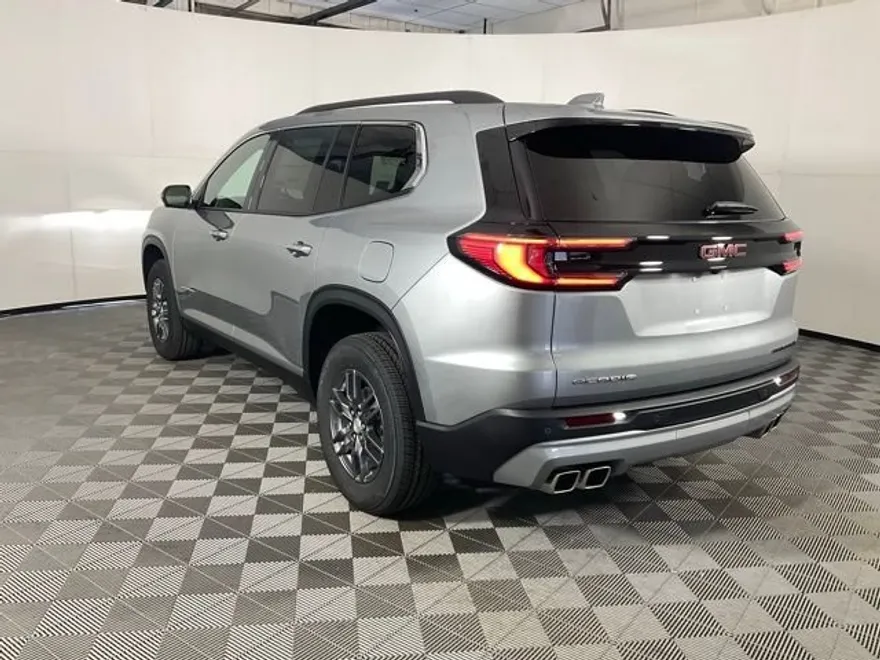 2025 Gmc Acadia Elevation photo 1